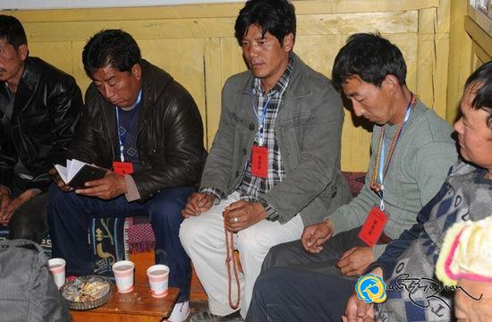 ཡུན་ནན་བདེ་ཆེན་ཁུལ་སྤོམ་རྩེ་རག་གི་སྐོར་བྲོའི་གསོ་སྦྱོང་འཛིན་གྲྭ་སྤེལ་བ།