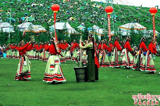 ཀན་ལྷོའི་ཤམ་བྷ་ལ་གནས་སྐོར་སྒྱུ་རྩལ་དུས་ཆེན་སྐབས་བཅུ་གསུམ་པ་བསྡུས་པ།